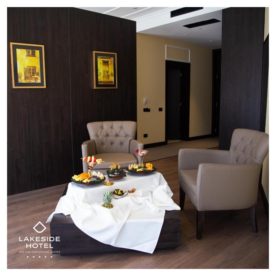 Hotel Lakeside Vermice Екстериор снимка